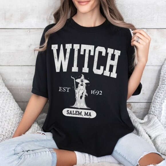 Tops - Witch Halloween Salem 1692, Halloween Witch Graphic Shirt